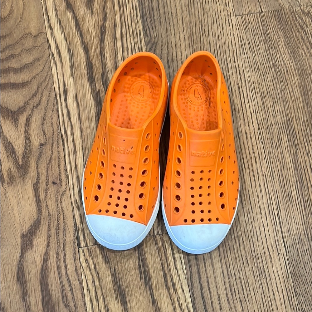 Native Kids Shoes - Orange and White